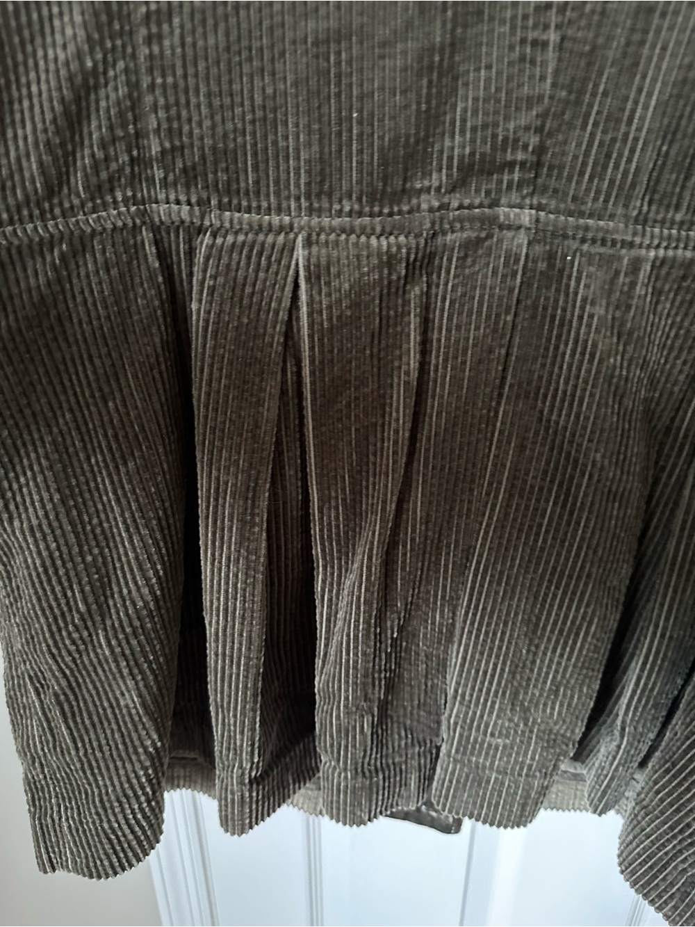 JJill Women’s Olive Green Corduroy with velvet trim barn coat - Picture 8 of 11